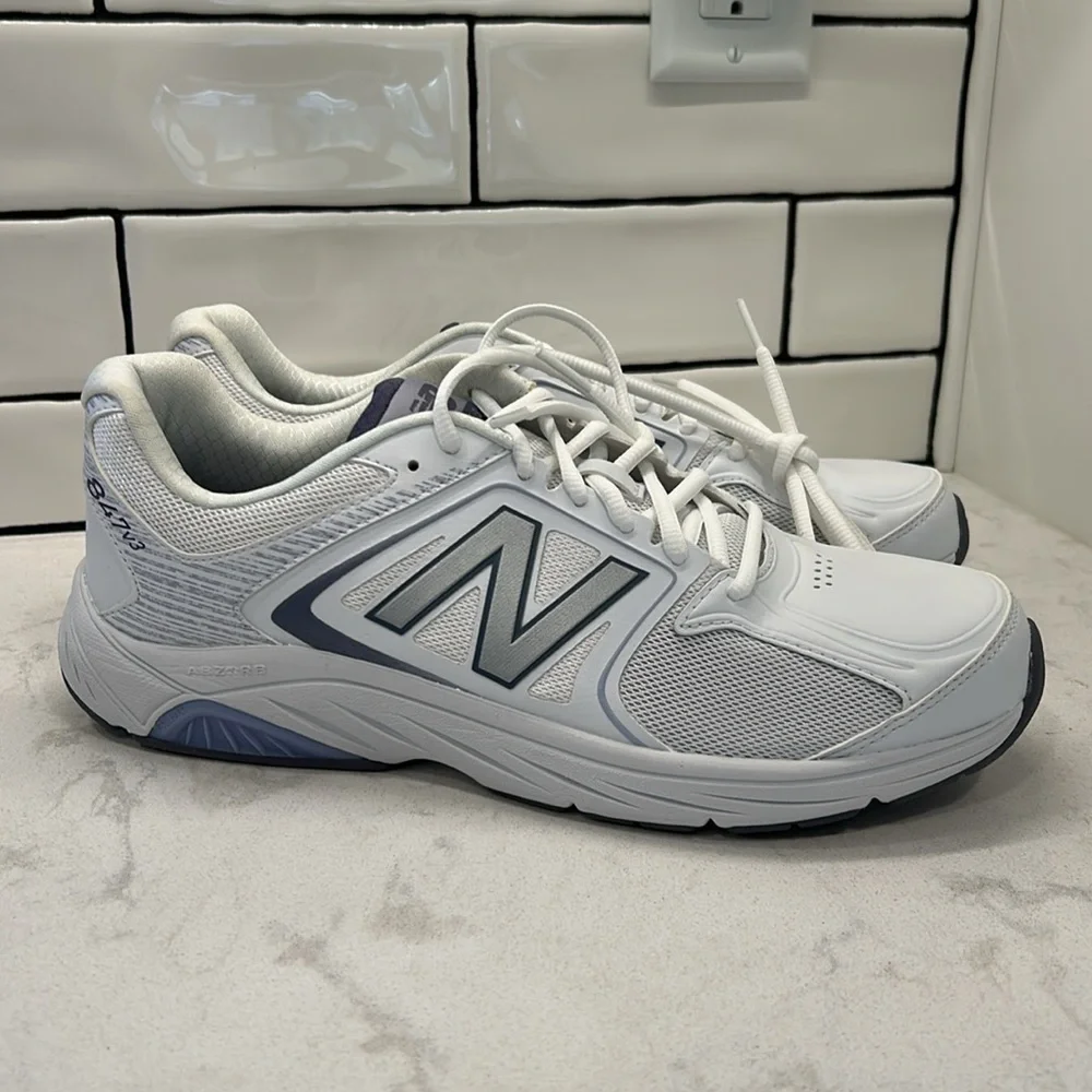 NIB New Balance 847 V3 | White & Grey Walking Shoes Sneakers
